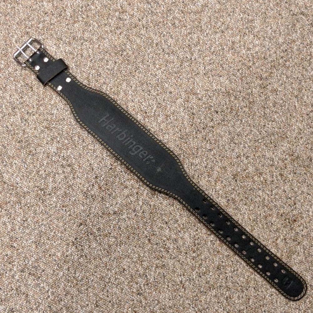 Weight lifting belt